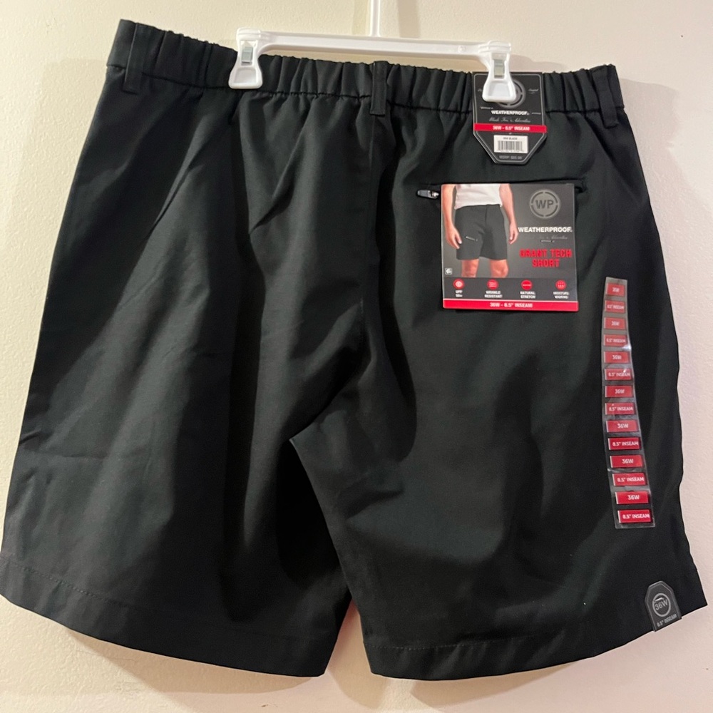 Weatherproof Men's Black Shorts